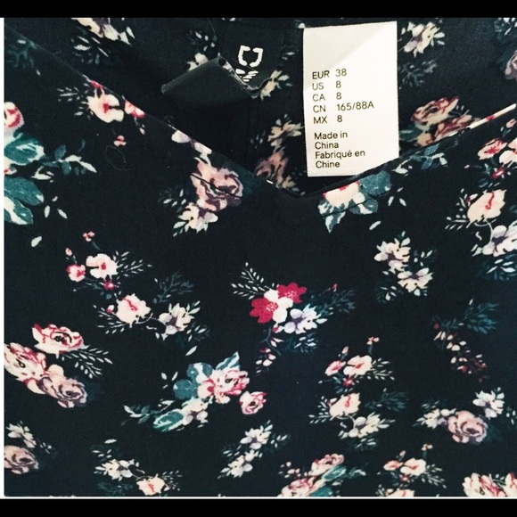 H&M Ditzy Floral Print Strappy Slip Dress With V Cut Navy Blue Size 8 - Picture 9 of 11